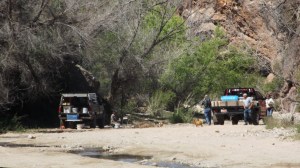 Wet Sluice Box Mining: Not Bubba.
